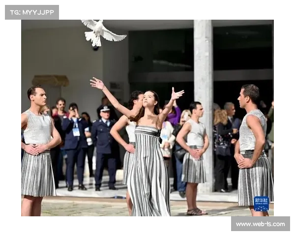 米兰-科尔蒂纳冬奥会火炬移交仪式完成,倒计时开启 米兰-科尔蒂纳冬奥会火炬移交仪式完成,倒计时开启