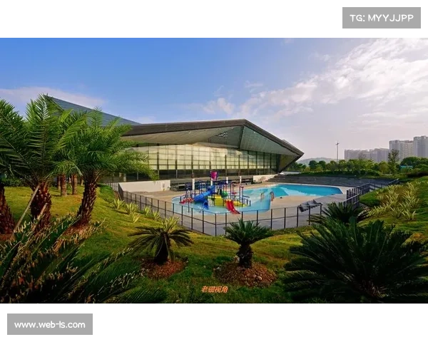 大运中心泳池加装电子计时器，误差率降至0.01秒内